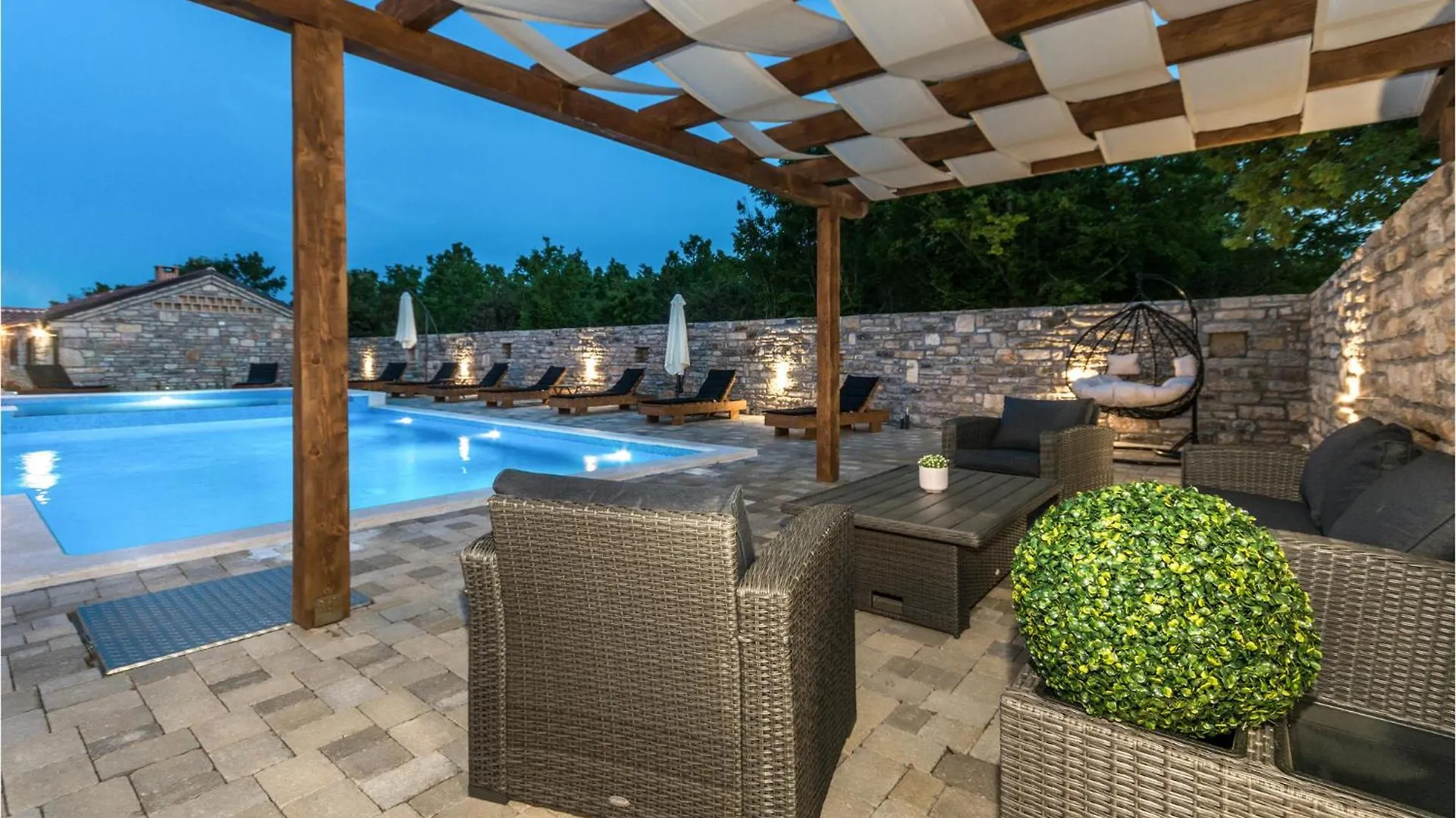 Lovely Home In Perusic Donji With Wifi Dusic Croatia