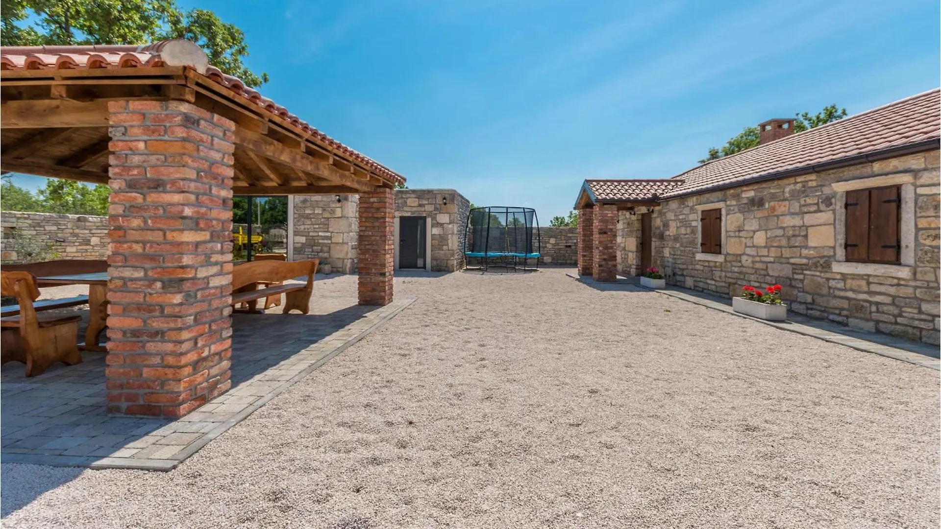 Lovely Home In Perusic Donji With Wifi 0*, Dusic