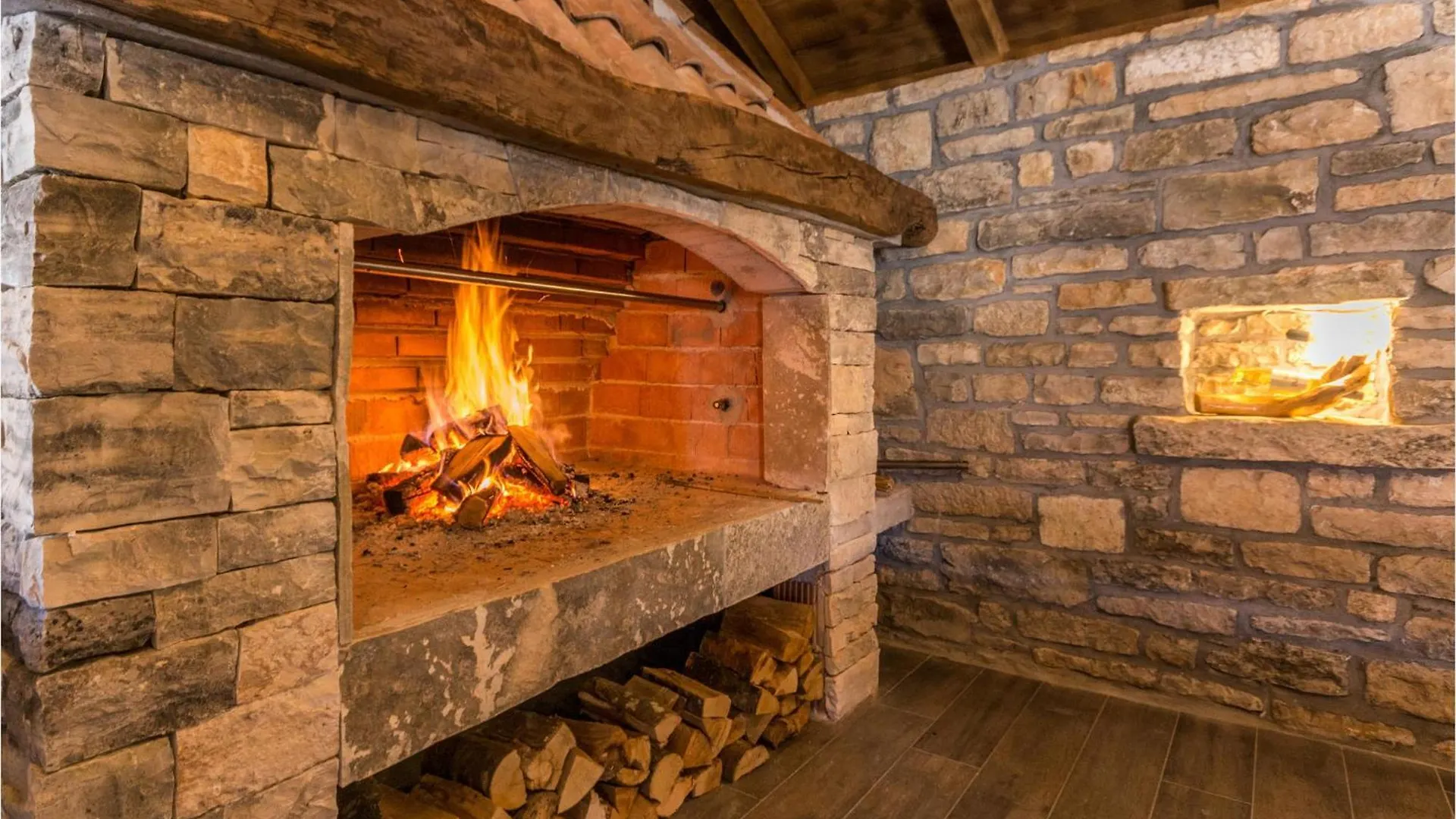 Vikendica Lovely Home In Perusic Donji With Wifi Croatia
